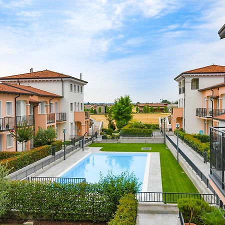 Aurora Home Σιρμιόνε Εξωτερικό φωτογραφία
