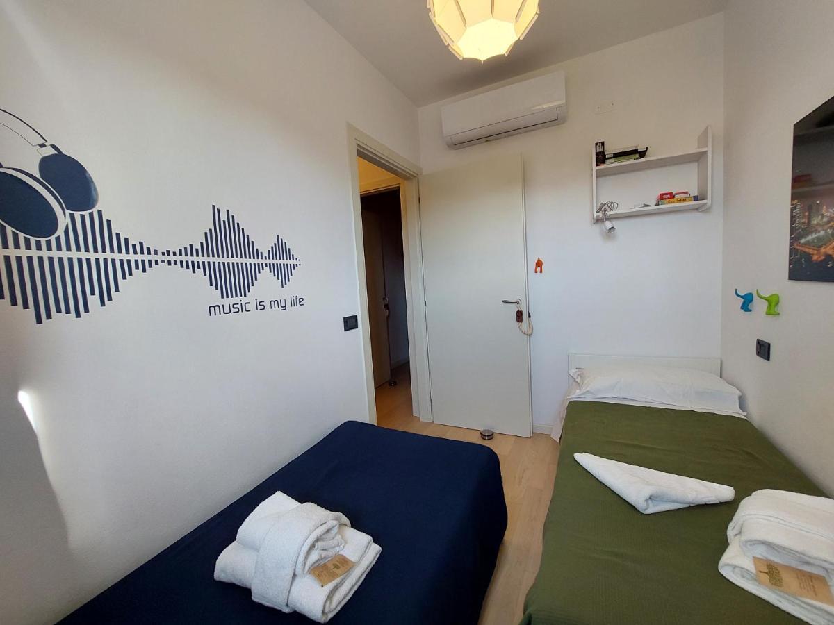 Aurora Home Σιρμιόνε Εξωτερικό φωτογραφία