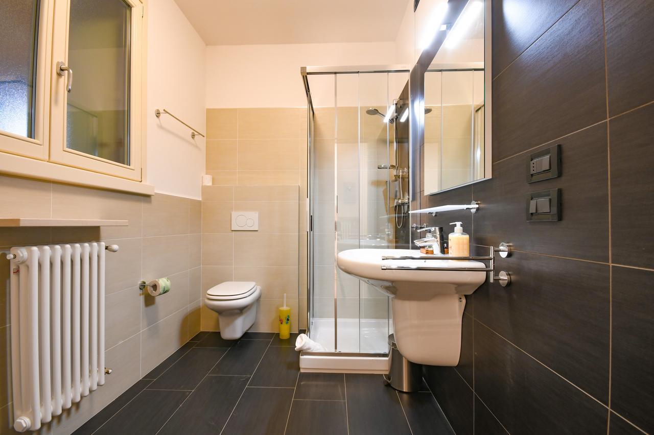 Aurora Home Σιρμιόνε Εξωτερικό φωτογραφία