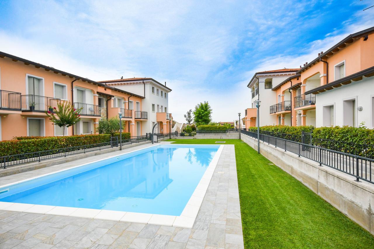 Aurora Home Σιρμιόνε Εξωτερικό φωτογραφία